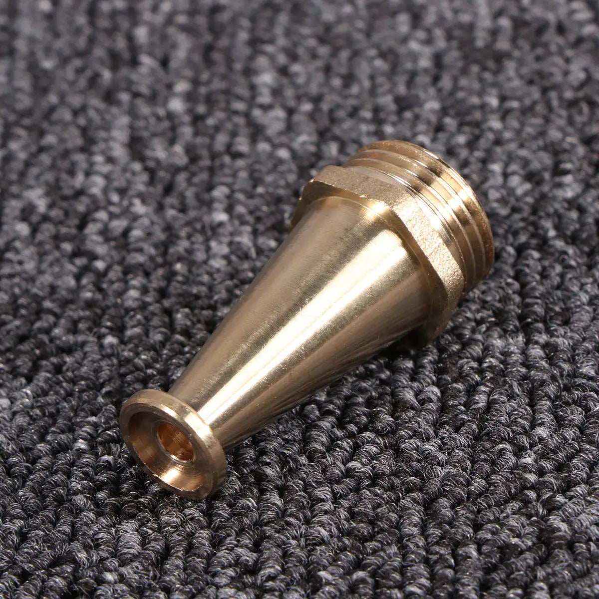 Pure Copper High Pressure Jet Nozzle Solid Construction for Patios Sidewalk Driveway Cleaning Copper Nozzle