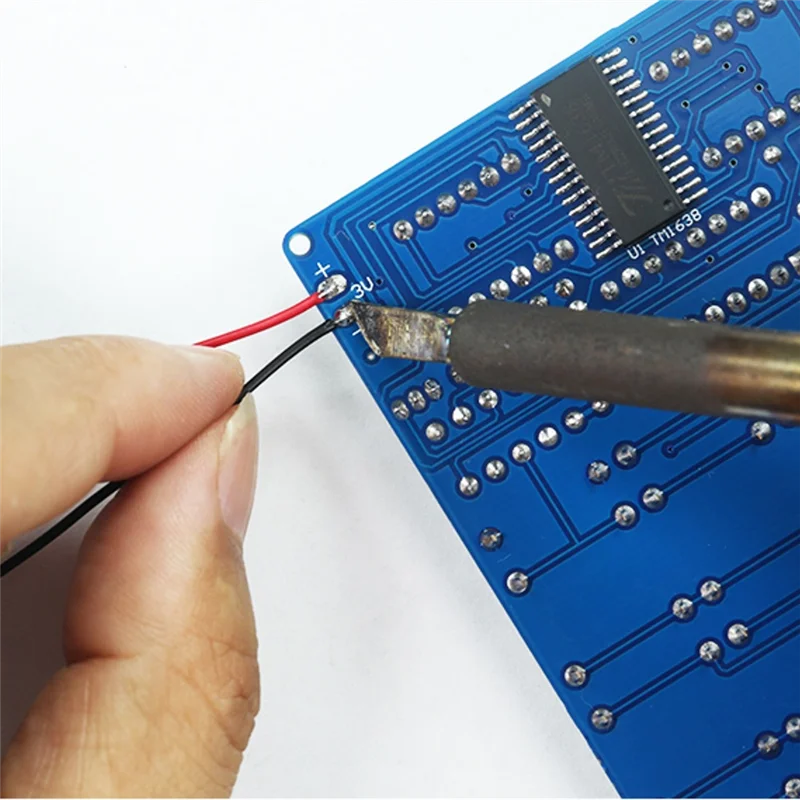 [LXYA68Z!] Calculators Soldering Projects LED Digital Tube 51 Microcontroller Control DIY Soldering Projects Green